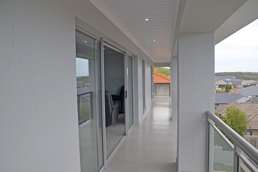4 Bedroom Property for Sale in Monte Christo Western Cape